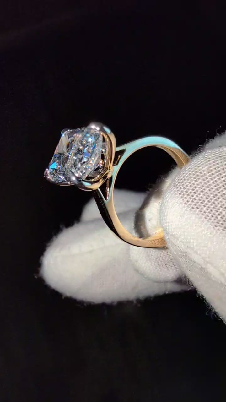 5 CT Radiant-Cut VVS Diamond Engagement Ring